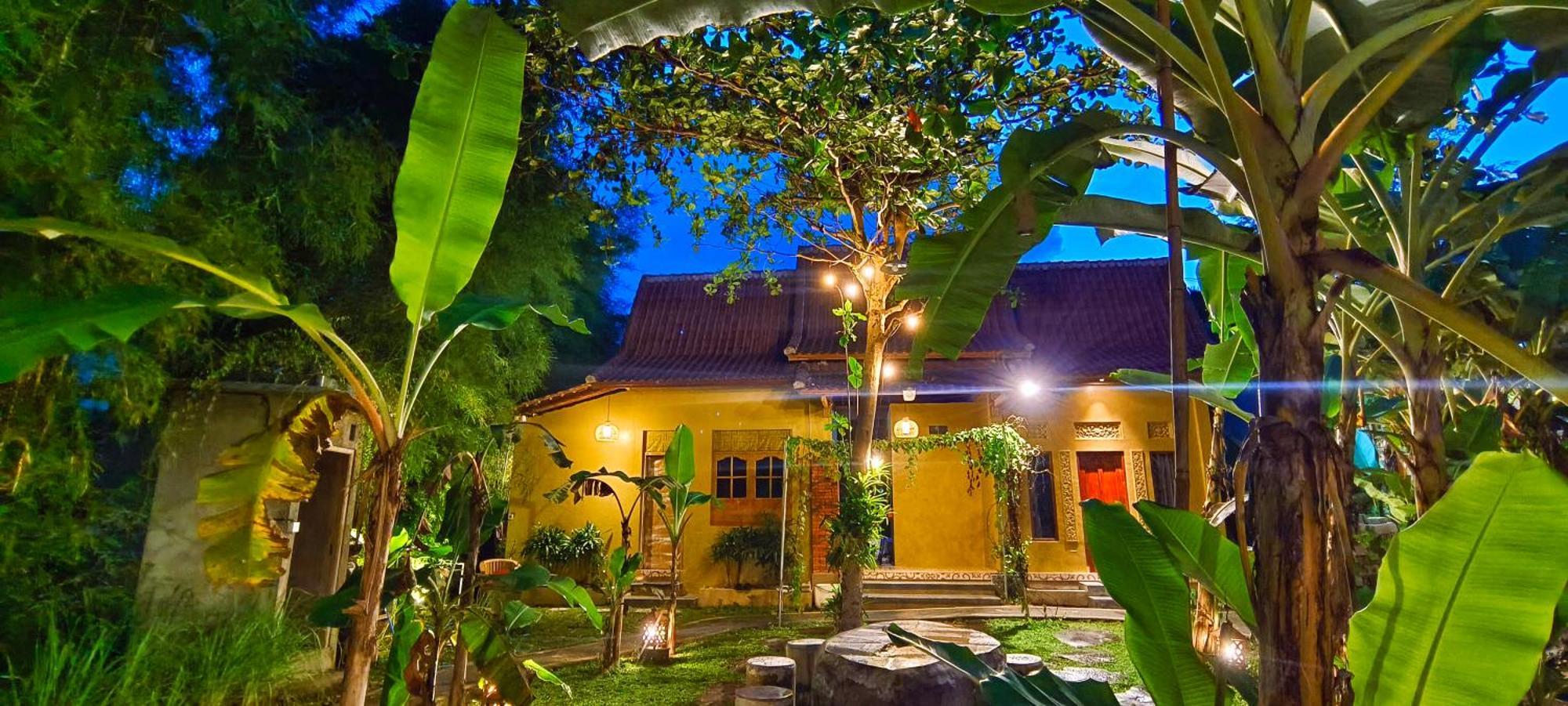 Damuh Guest House Ubud Esterno foto